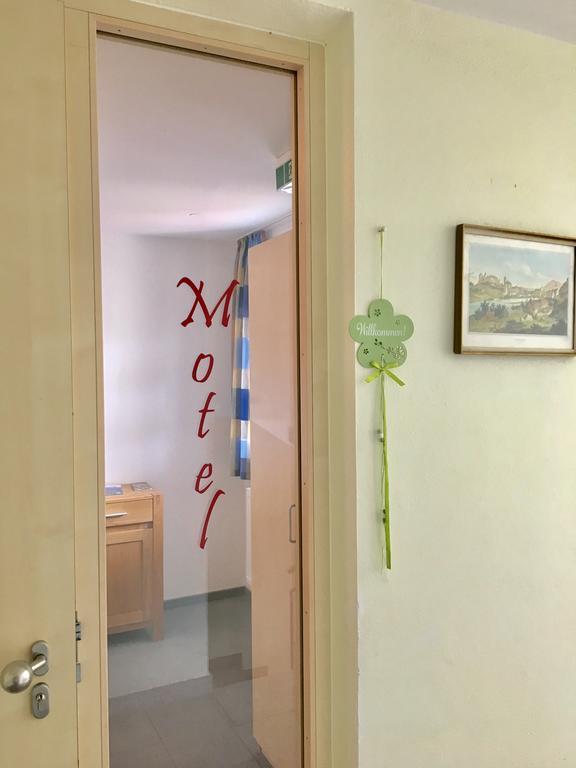 Motel Fuessen Im Allgaeu Eksteriør bilde
